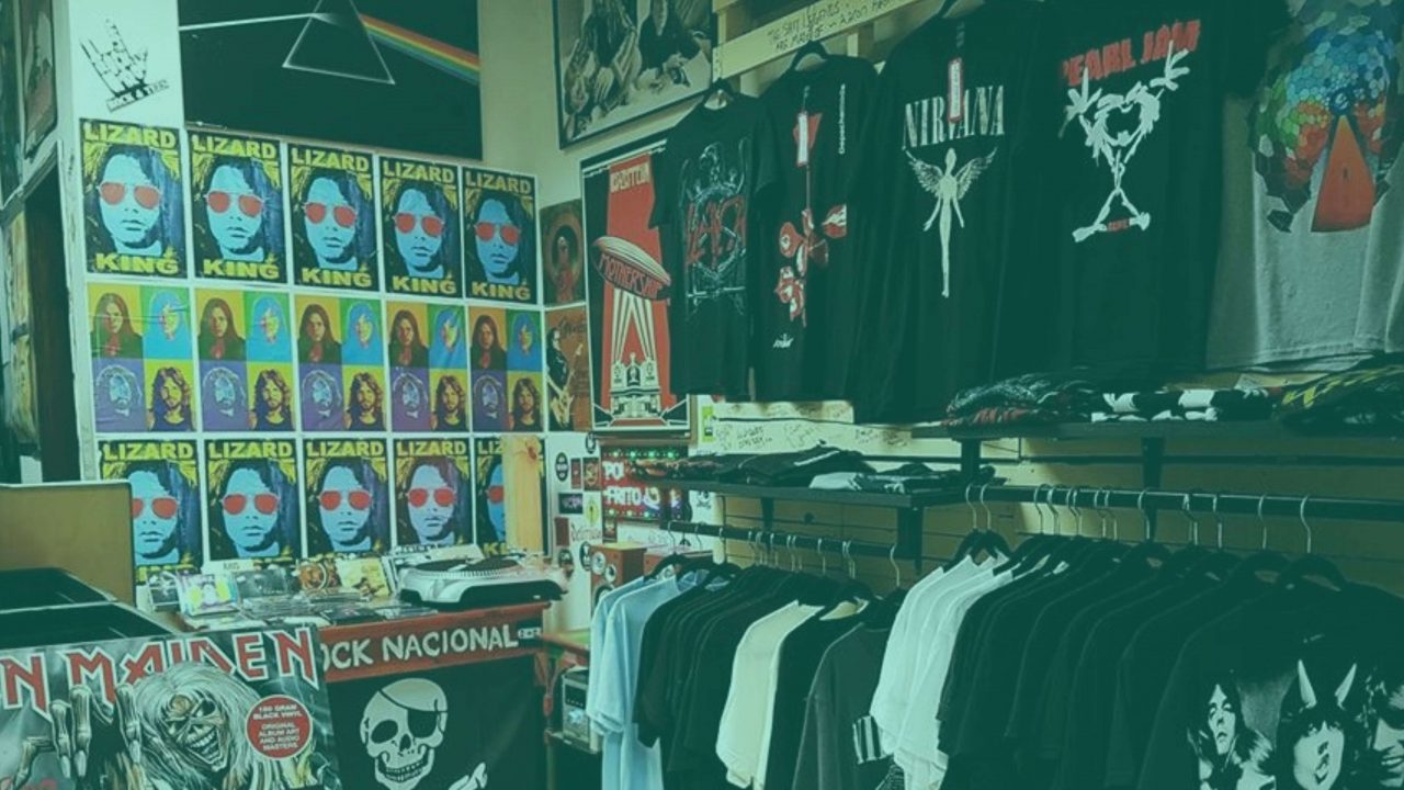 Mesmerising Merch: How Musicians Sell Merchandise to Increase Their Revenue