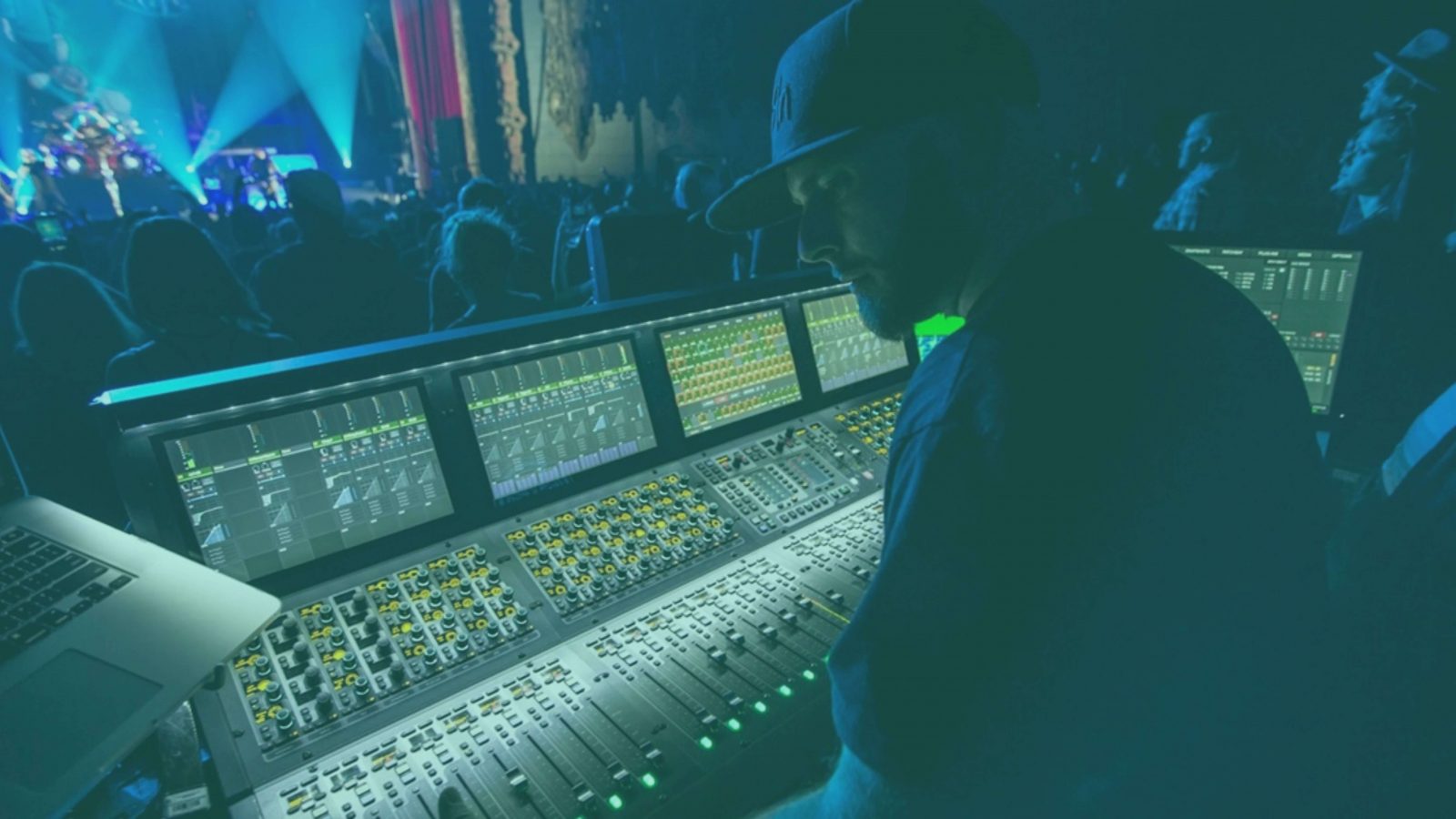 What Does a Live Sound Engineer Do? Not All Hero's Wear Capes