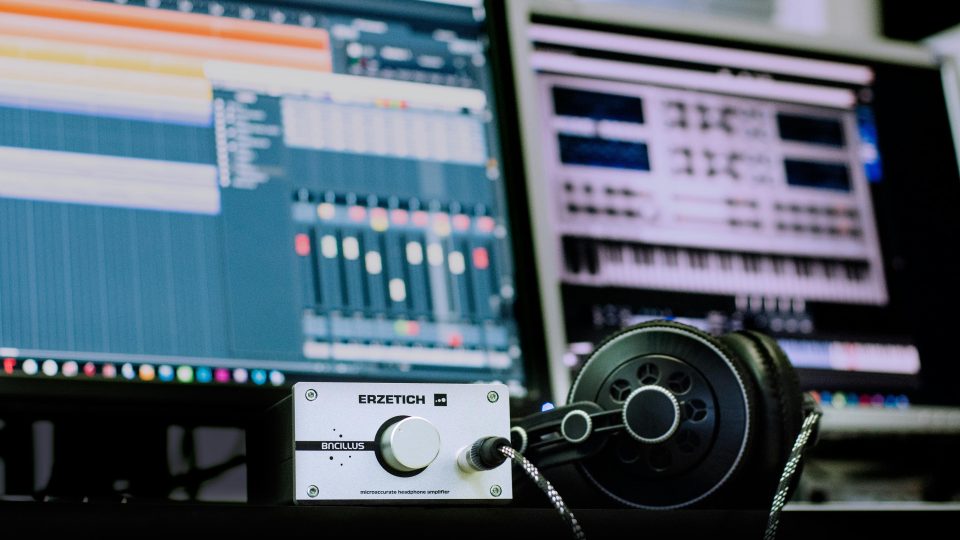 The 7 Best Melodic Techno Sample Packs