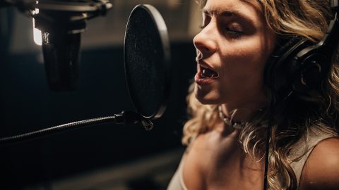 10 Tips for Making Your Vocals Shine on a Lease Beat